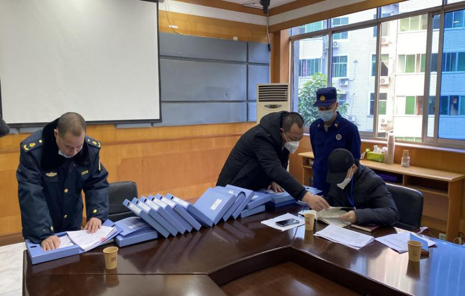 榮縣歲末年初安全生產(chǎn)第一督查組到榮縣川燃督查安全生產(chǎn)工作 榮縣歲末年初安全生產(chǎn)第一督查組到榮縣川燃督查安全生產(chǎn)工作