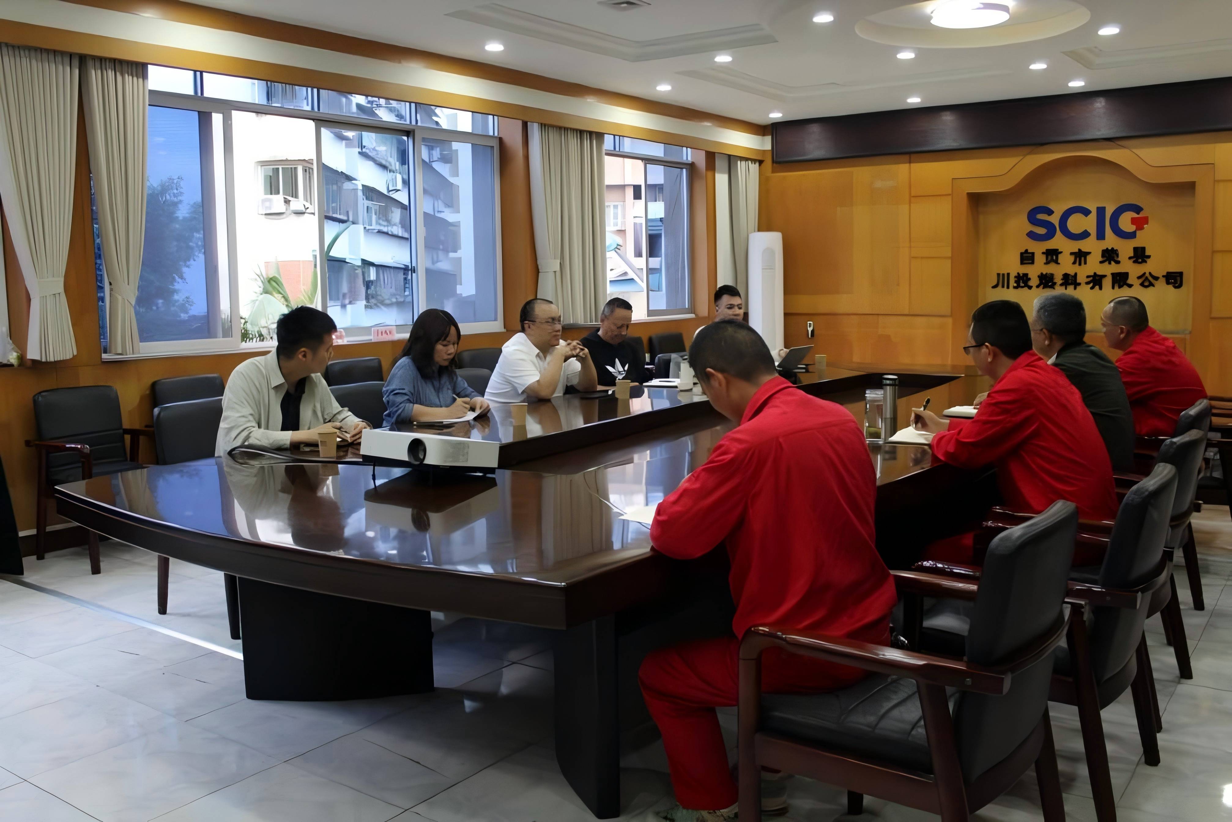 川投集團(tuán)安全環(huán)保部副部長王攀登帶隊赴榮縣川燃開展安全檢查 川投集團(tuán)安全環(huán)保部副部長王攀登帶隊赴榮縣川燃開展安全檢查